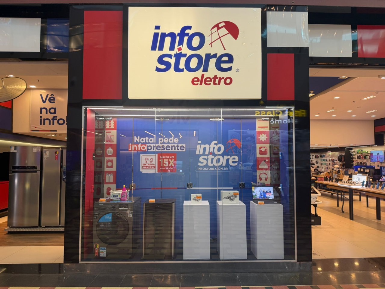 Campanha de Natal da Info Store aposta em descontos e parcelamento para atender a demanda de fim de ano